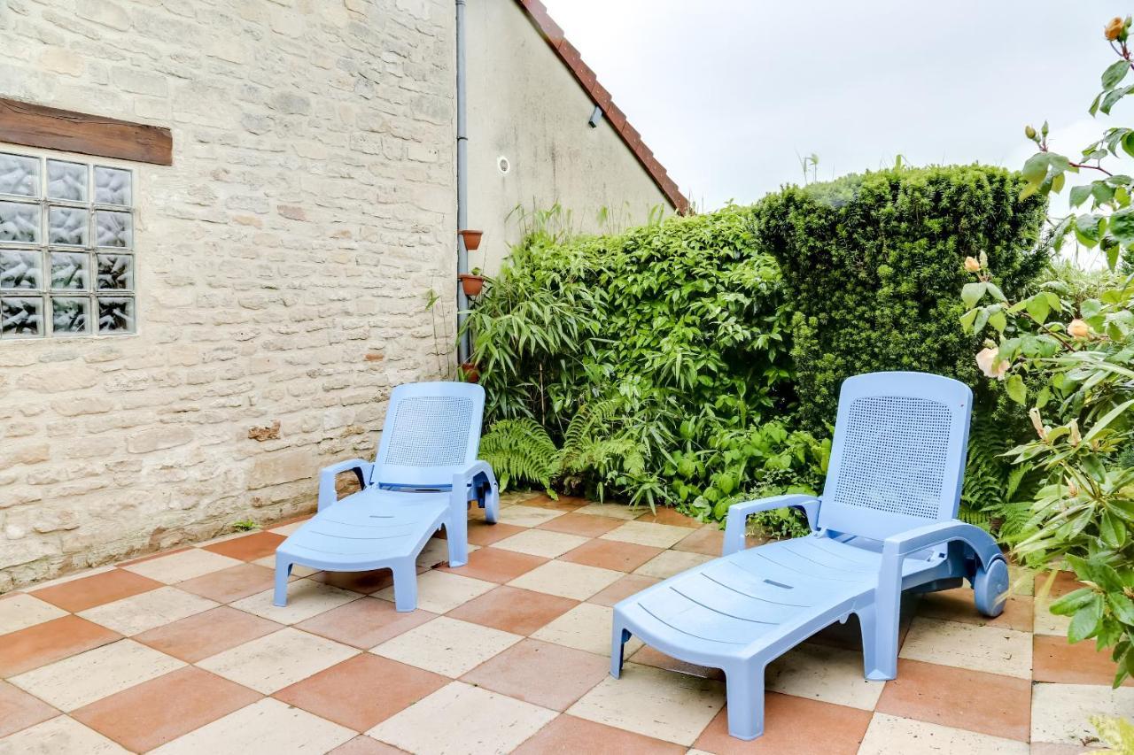 Isida, Maison Spacieuse Avec Terrasse Et Stationnement Кан Экстерьер фото